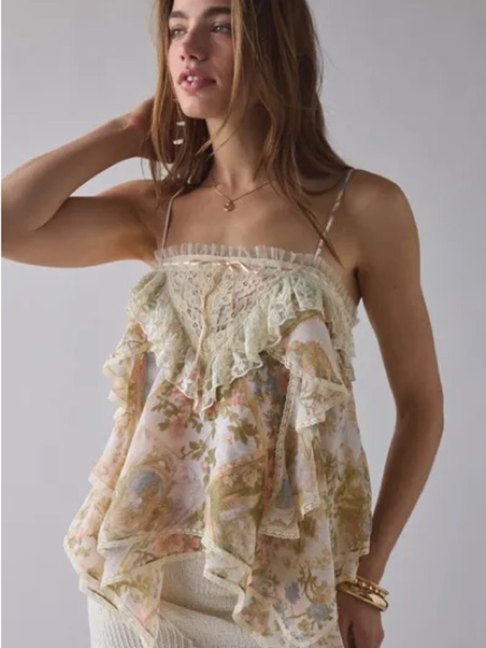 NWT Kimchi Blue Willow Flounce Asymmetric Tiered Lace Trim Cami Cream Urban